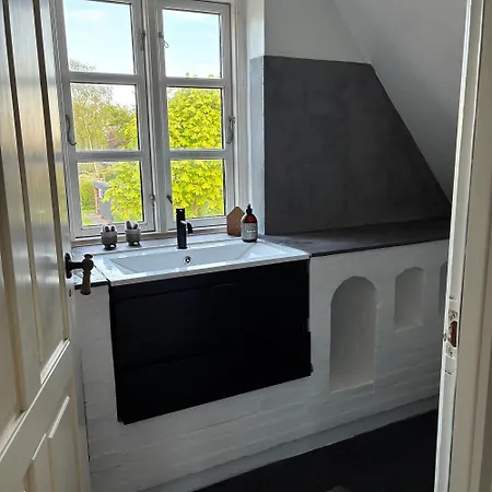 Strandvaenge 12, 4600
